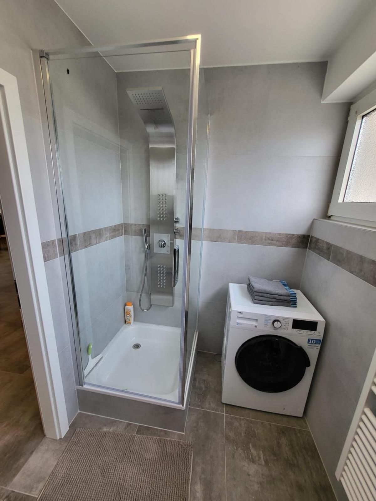 Chic Appart Im Herzen Bad Nauheim, 2-Zw, 65Qm Appartement Buitenkant foto